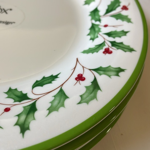 NWT LENOX Holiday 4pc set Melamine Accent Plates 8” - Picture 8 of 11